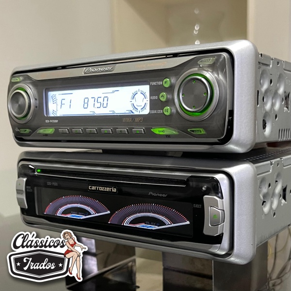Conjunto de CDs PIONNER Carrozzeria P55 + P4750 MP